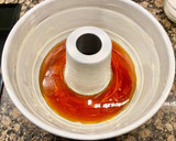 Foto del paso 5 de la receta: Pastel con coco caramelizado