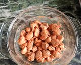 A picture of step 1 of Soya chunks Manchurian.