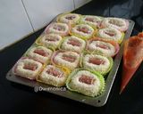 Foto langkah ke 6 dari resep Roti sosis isian keju mozzarella.
