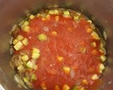 Foto del paso 4 de la receta: Espaguetis con mini albóndigas y salsa de tomate
