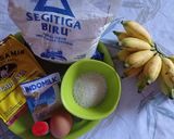 Foto langkah ke 1 dari resep Bolu Pisang Kukus Simpel Lembut.