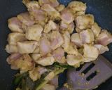 Foto langkah ke 2 dari resep Opor Ayam Bumbu Kuning.