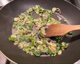 Foto del paso 1 de la receta: Abadejo con salsa light de cebolla de verdeo