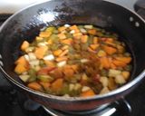 A picture of step 2 of Fruit chutney.