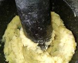 Foto langkah ke 3 dari resep Perkedel kentang.
