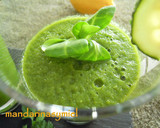Foto del paso 2 de la receta: Batido verde depurativo y antioxidante, smoothie