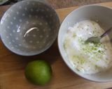 Foto del paso 4 de la receta Budín – flan de plátanos con salsa de yogur y lima