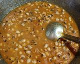 A picture of step 6 of Lobia Masala Curry.