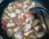 Foto langkah ke 3 dari resep Brokoli Jamur Tumis Saos Tiram.