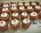 Foto langkah ke 5 dari resep Cupcake mini / bekal anak.