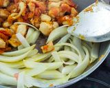 Foto langkah ke 7 dari resep Ayam Goreng Kunyit ala Malaysia /Thai.