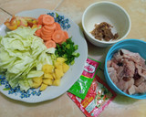 Foto langkah ke 1 dari resep Sup ayam sederhana.