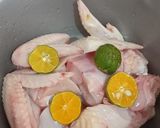 Foto langkah ke 2 dari resep Ayam Goreng Lengkuas.