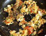 A picture of step 4 of Egg Farefalle.