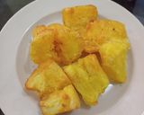 Foto langkah ke 4 dari resep Singkong Goreng Merekah.