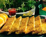 A picture of step 2 of Omlete with slice.