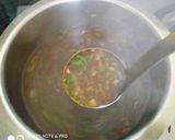 A picture of step 3 of Manchow soup.