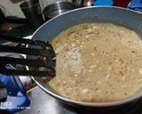 A picture of step 4 of Urad dal pinni.