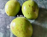 A picture of step 1 of Green Mango Soup.