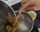 A picture of step 4 of Indonesian Chicken Soup (Soto Ayam).