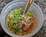 A picture of step 8 of Vietnamese Noodle salad/bowl.
