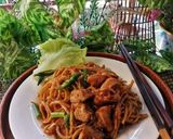 Gambar langkah 5 resipi Mi Sanggul Goreng Chinese Style (Chicken Chow Mein).