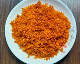 A picture of step 4 of Dry coconut chatani.