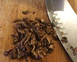 Foto del passaggio 5 della ricetta Piade al riso e ragù di funghi porcini