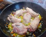 Foto del paso 3 de la receta: Codillo en salsa de vino tinto⭐⭐⭐