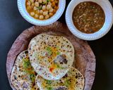 A picture of step 8 of Amritsadi Kulche, Onion- Tamarind Chutney.