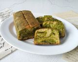 Foto langkah ke 11 dari resep Matcha Marble Pound Cake.