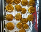 A picture of step 4 of Tandoori stuffed mushroom.