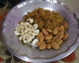 A picture of step 4 of Dry fruits malai ladoo.