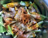 A picture of step 1 of Crispy Bhindi💚.