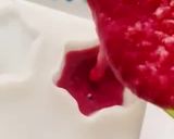 A picture of step 4 of Falsa Popsicles.