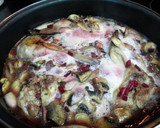 Foto del paso 4 de la receta: Conejo con champiñones y chalota a la cerveza