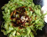Foto langkah ke 3 dari resep Oseng Pare Pedas.