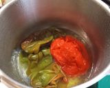 Foto del paso 3 de la receta: Pimientos asados en la Olla a Presión o Exprés y aliño