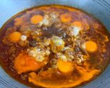 Gambar langkah 4 resipi Sambal Telur Pecah.