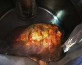 Mézes-mustáros sült sonka recept fázis 3 fotója