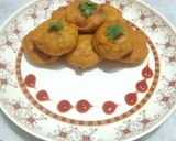 A picture of step 5 of Aloo chop.