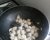 Foto del paso 4 de la receta: Tallarines integrales con pollo y pesto estilo Mila