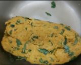 A picture of step 3 of Thepla.