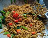 Foto langkah ke 4 dari resep Mie goreng simpel.