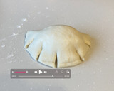 Foto del paso 8 de la receta: Pan relleno de crema pastelera (クリームパン) / Bollo japonés