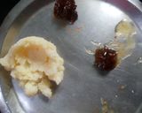 A picture of step 4 of Tricolor Nariyal Ladoo with Gulkand Stuffing.