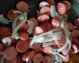 Foto del paso 5 de la receta: Salchichas enchipotladas🌶️🔥