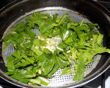 Foto del paso 2 de la receta: Tortilla con achicoria