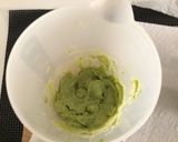 Foto del passaggio 1 della ricetta Cestino di fillo con gamberi, e crema di ricotta e avocado