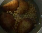 உருளைக்கிழங்கு பட்டாணி மசாலா வறுவல் ரெசிபி ஸ்டேப் 1 புகைப்படம்